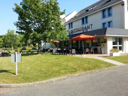 Kyriad Rouen Nord - Mont Saint Aignan Отели в г. Барантен