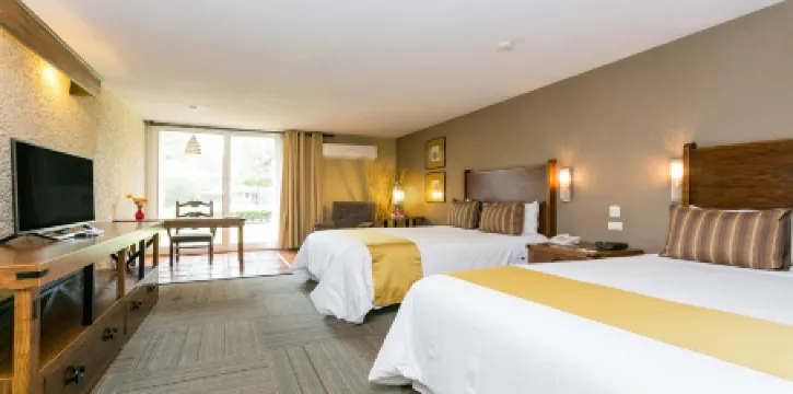 Real de Minas San Miguel de Allende Отели рядом с достопримечательностью «Parroquia de San Miguel Arcangel»