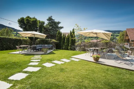 Hôtel le Caprice des Neiges Отели в г. Комблу