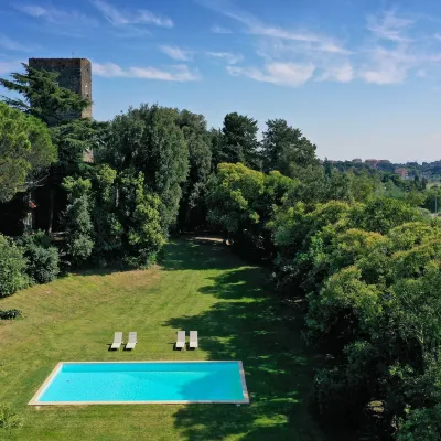 Torre Delle Cornacchie - Private Pool Villa ラ・ストルタ周辺のホテル