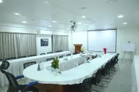 Lhaki Hotel Hotel di Phuntsholing