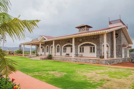 Amã Stays & Trails Patu's Haven, Lonavala Отели в г. Керванд