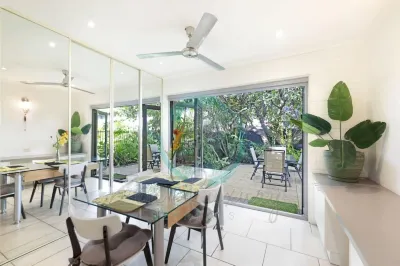 Zen Treetops Private Pool Outdoor Dining Hotels in 