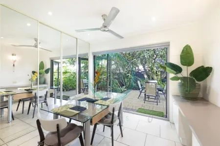 Zen Treetops Private Pool Outdoor Dining