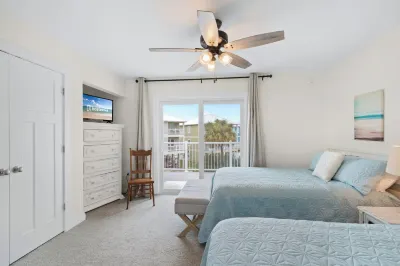 Laguna Bella B5 Hotel dekat Gulf Shores Public Beach