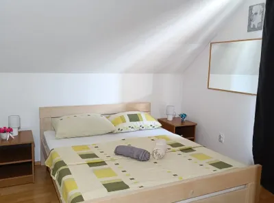 Apartmani Tea i Toni Hotels in Славонський Брод