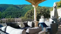 Villa MOntagnes Hotels in Lanarce