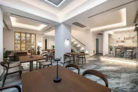 EdgeWater Beach Hotel - Beach