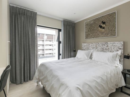 Lux Suite
