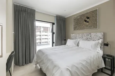 Lux Suite