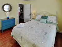 CB Sunshine Cottage