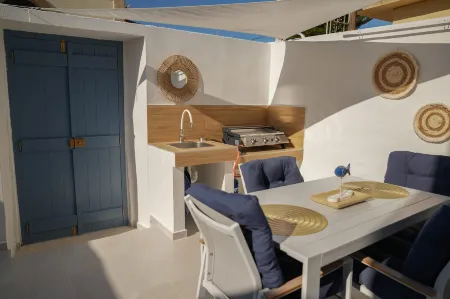 Sapphire Gem House with Private Jacuzzi