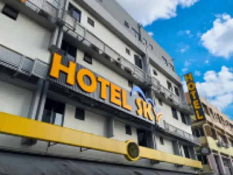 Sky Hotel Cheras Maluri Hotels near Cybernetics International College Of Technology