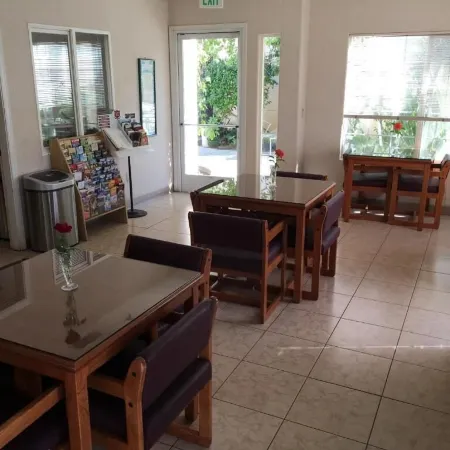 Garden Inn and Suites Fresno