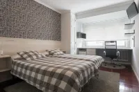 Pension Residencia F&F - Homestays