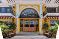 La Moon Puducherry Hotels in 