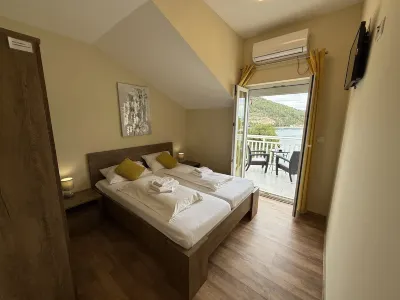 Max Gastro Beach House Hotel a Podglavica