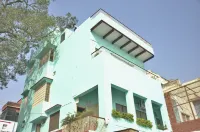 케다레스와르 B&B Sankat Mochan Hanuman Temple 주변 호텔