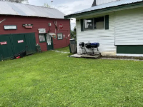 Seymour Lake Lodge