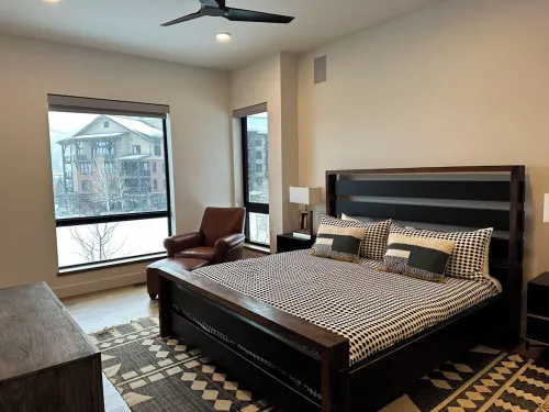 JUST LISTED Luxury 4BR Retreat in Wildhorse Meadows - Après Escape Chalet