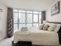 Lakeview CN tower view island free parking Hotels near Billy Bishop Toronto City Airport