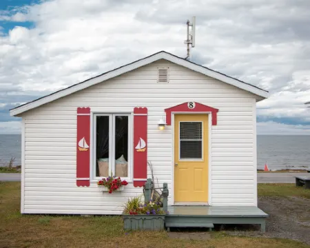 Les Cabines du Phare Hotels in Rimouski