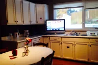 Jenny's Guest House Hotel di Yellowknife