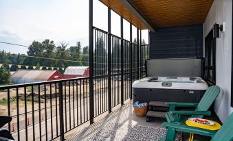 Cabot Views by Revelstoke Vacations