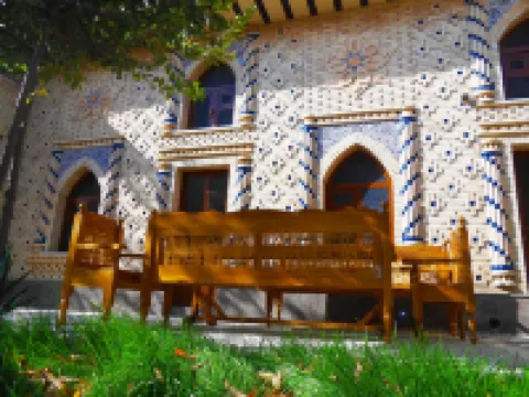 Colibri Traditional Guest House