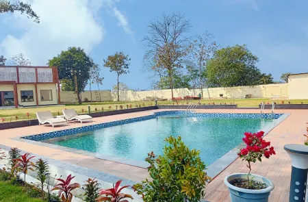 The Mystique Garden Resort Отели в г. Дханбад