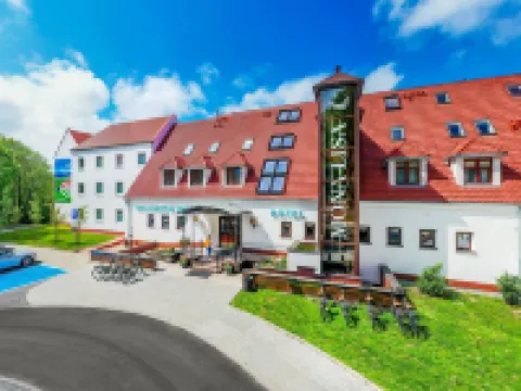 Mona Lisa Wellness & Spa Hotel di 