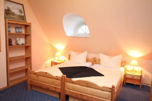 Reethaus Seeschlößchen, apartment Klippenmöwe, only 200m to the beach Hotels in Busumer Deichhausen