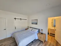 Luxurious Silver Lake/Dunes Brand New Home