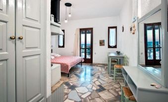 Studio with Sea View