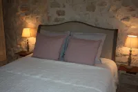 cottage in provencal farmhouse, 2 minutes from Pernes