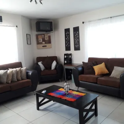 Mauro Pena Valdes  호텔