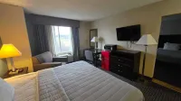 Copley Inn & Suites by OYO Akron Oh Hotel a Copley Township