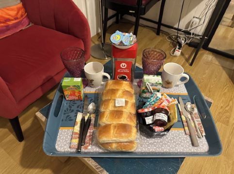 Studio 1 min walk from Châteaubriant castle with complimentary breakfast