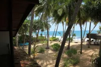 Peaceful position with a 13meter fresh water swimming pool