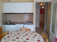 Charming studio-cabin in quiet residence Hotels in Premanon