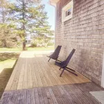 Water view, king bed, 3 min. to beach, near downtown, full kitchen, pet friendly