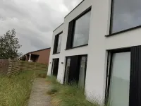 Getting a breath of fresh air by the sea between Bredene and De Haan