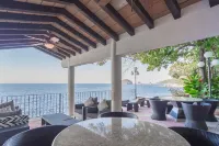 Premier Oceanfront Estate on Vallarta's South Shore, Pool, Jacuzzi, Chef, Maids