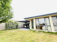 6 Bedroom House @ Gungahlin Town Center