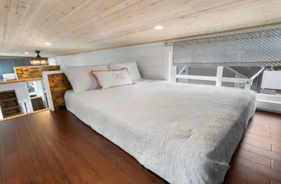 Cocohut in Sarasota Siesta Key Hotels near Palm Plaza Shopping Center