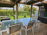 Warm calm peaceful  Farmstay Rotorua with Wi-Fi (but kids don't need to know