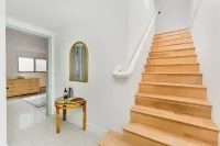 STUNNING! Ocean Views!! Lux Remodeled Modern Beach House. +PELETON .