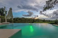 Villa Monos Locos - A Luxurious, Gated and Private Villa Retreat