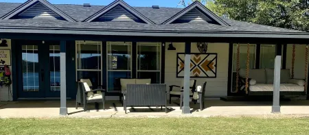 The Riley at Possum Kingdom Lake With Private Dock