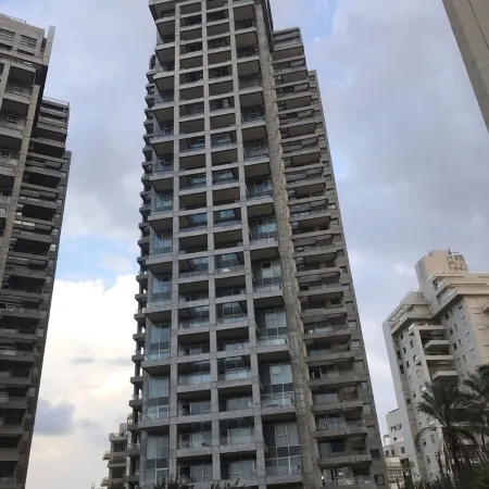 Ocean view mini penthouse on the 30th floor